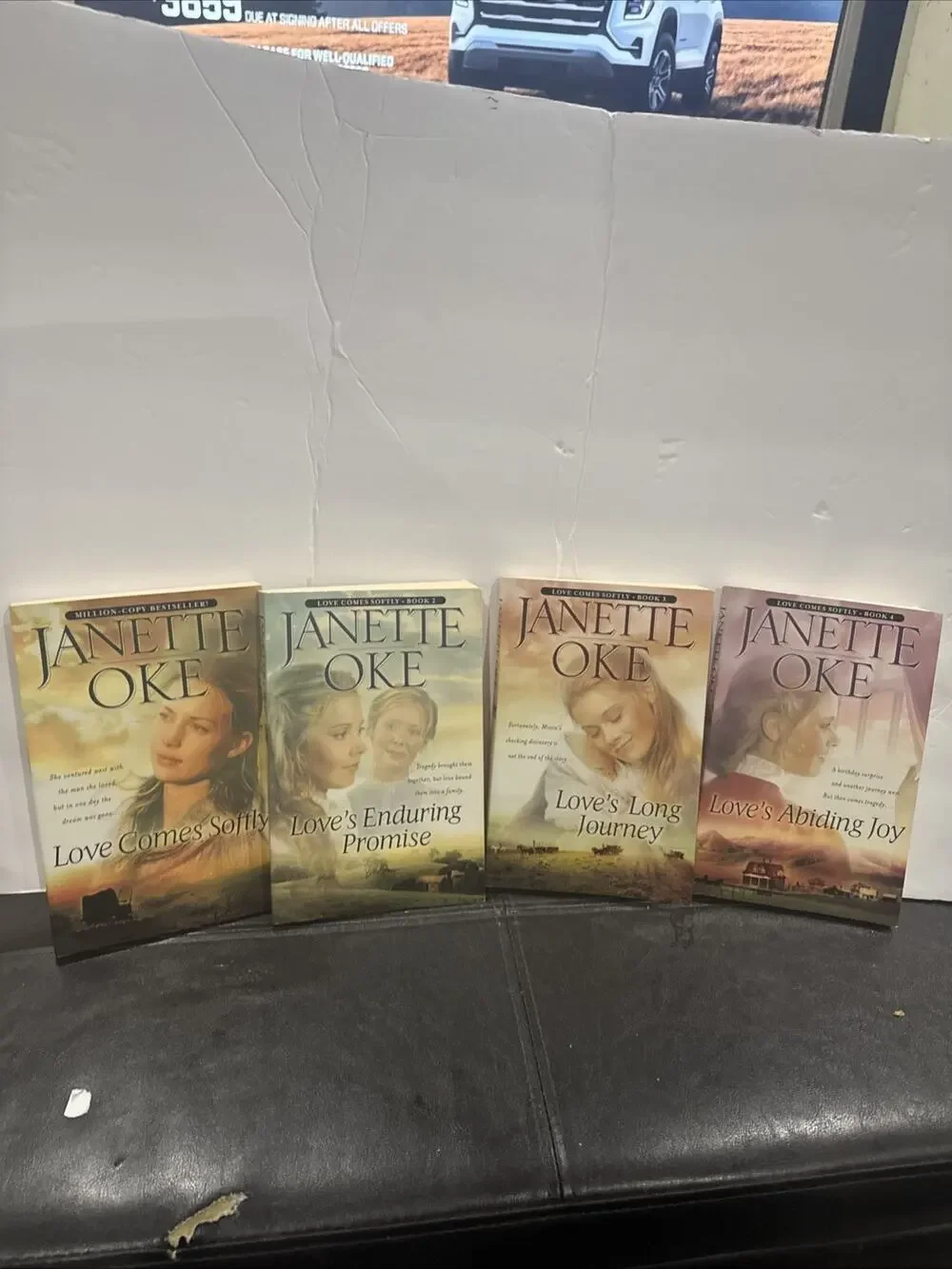 Lot of 4 Janette Oke Love Comes Softly Series Books 1-4 Christian Fiction